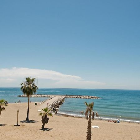 Lujoso Apartamento De 2 Dormitorios En Banus Marbella Exterior photo