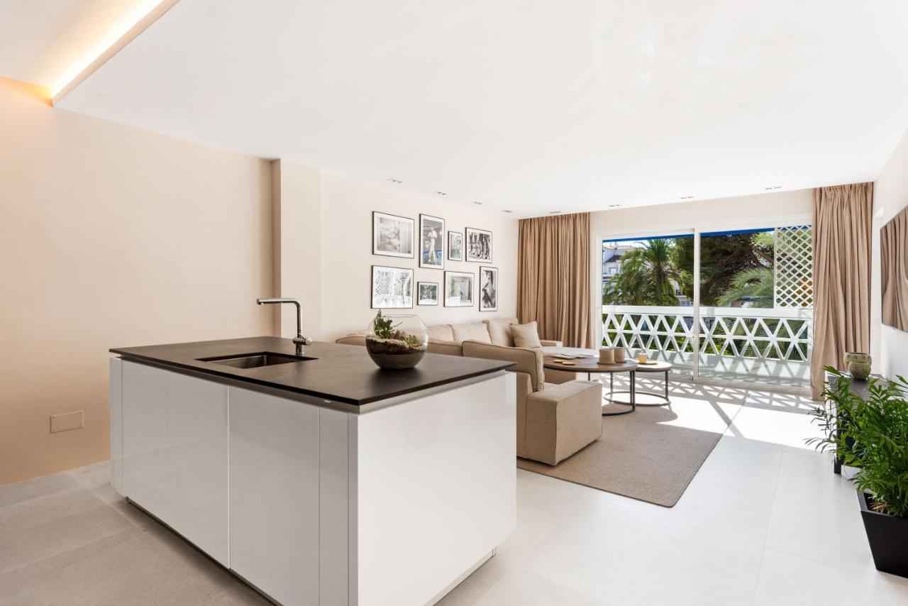 Lujoso Apartamento De 2 Dormitorios En Banus Marbella Exterior photo