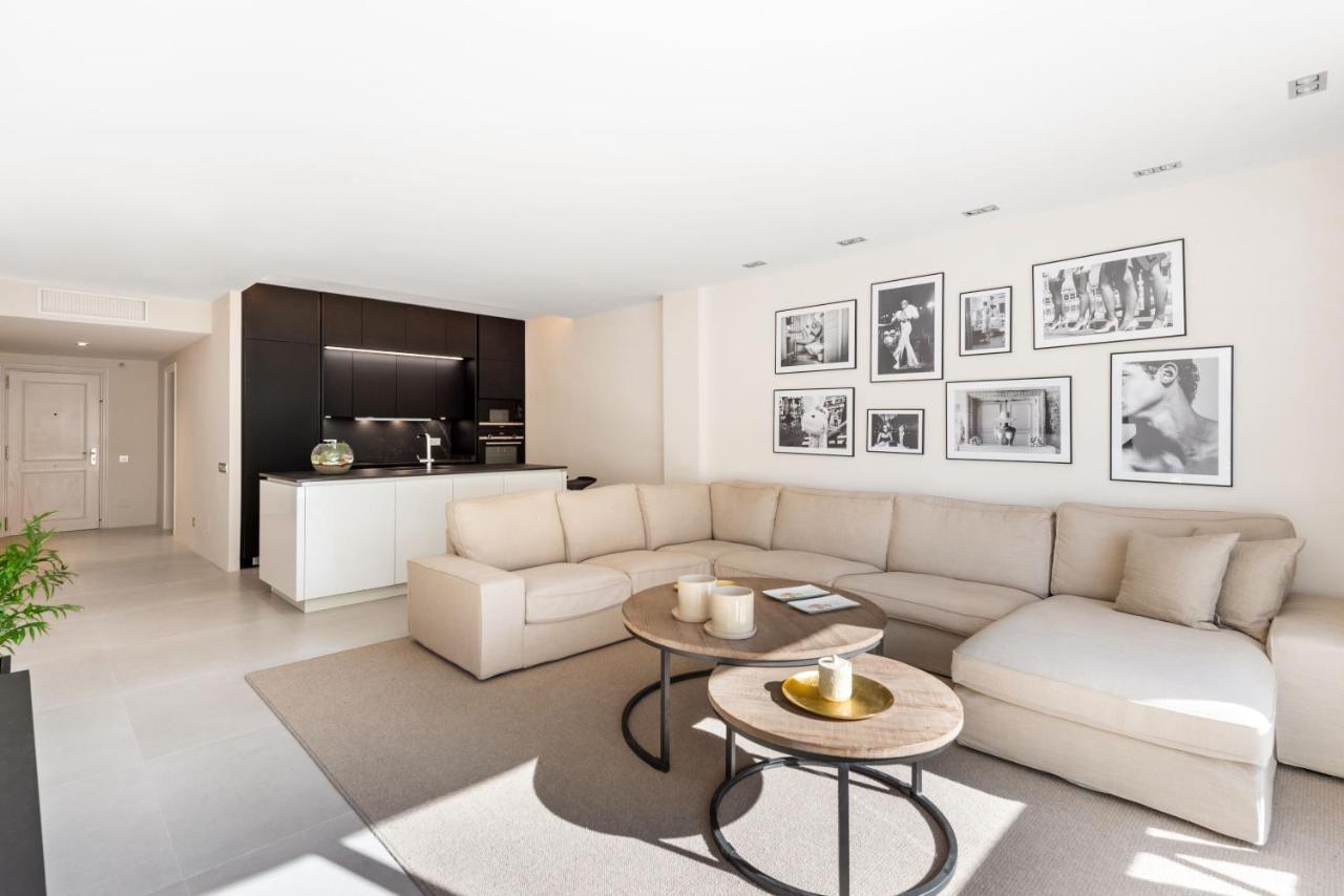 Lujoso Apartamento De 2 Dormitorios En Banus Marbella Exterior photo